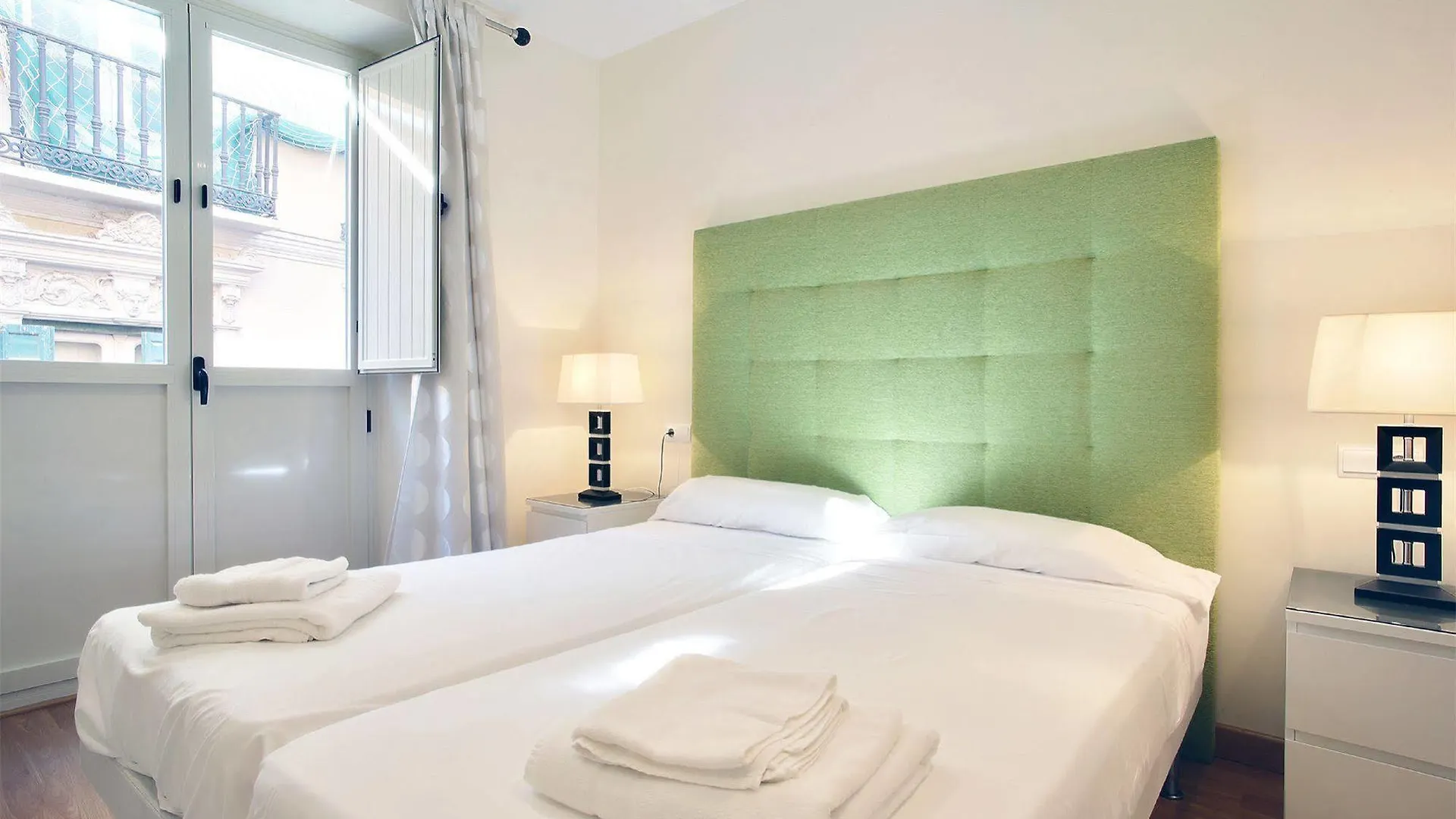 Apartamentos Unisierra Malaga