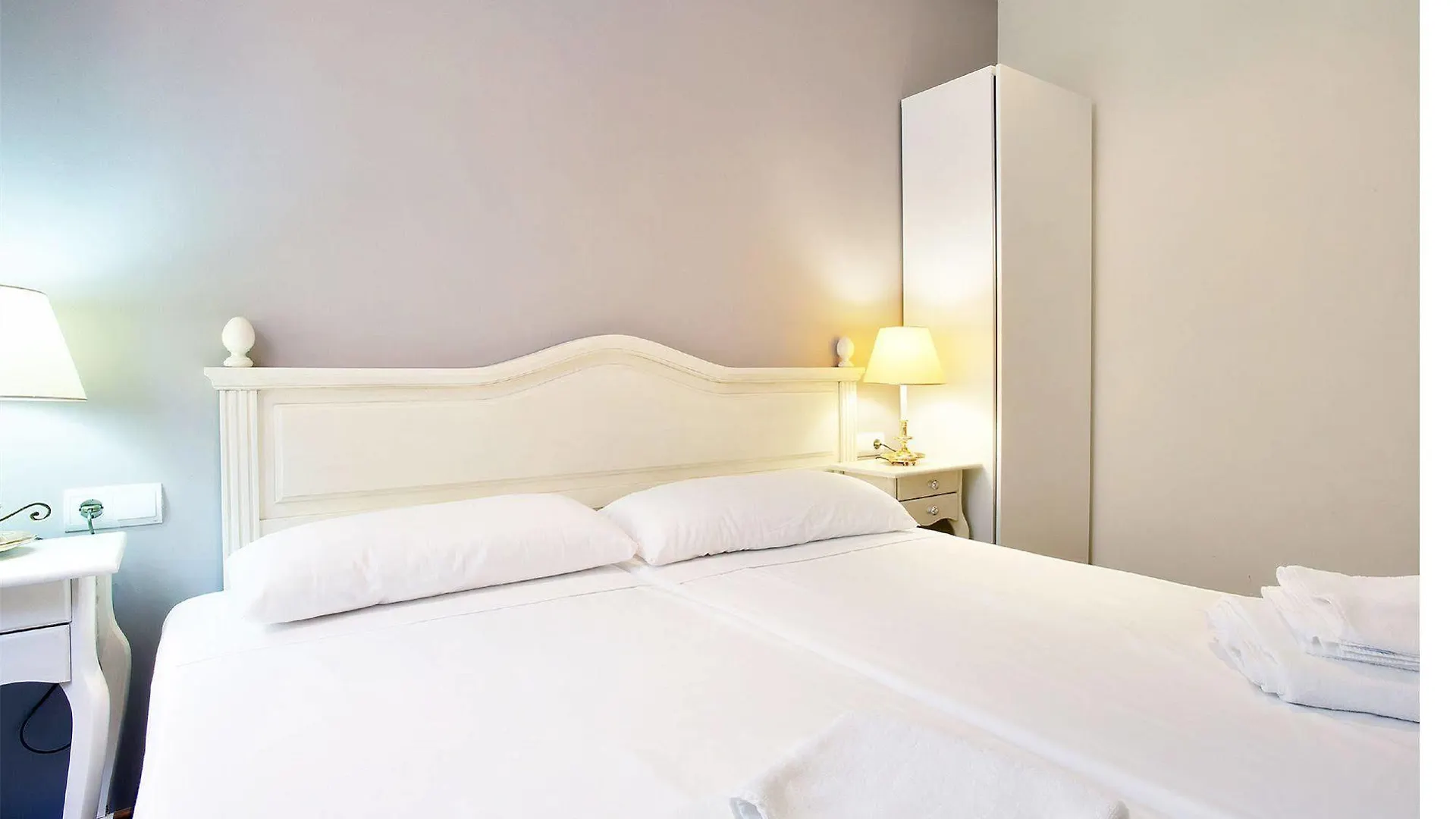 Apartamentos Unisierra Malaga Apartment